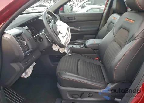 2024 Nissan Pathfinder Rock Creek z USA, uszkodzony, nr VIN 5N1DR3BD8RC310221